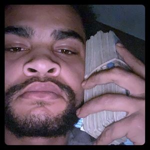 Meet your Posher, Devan